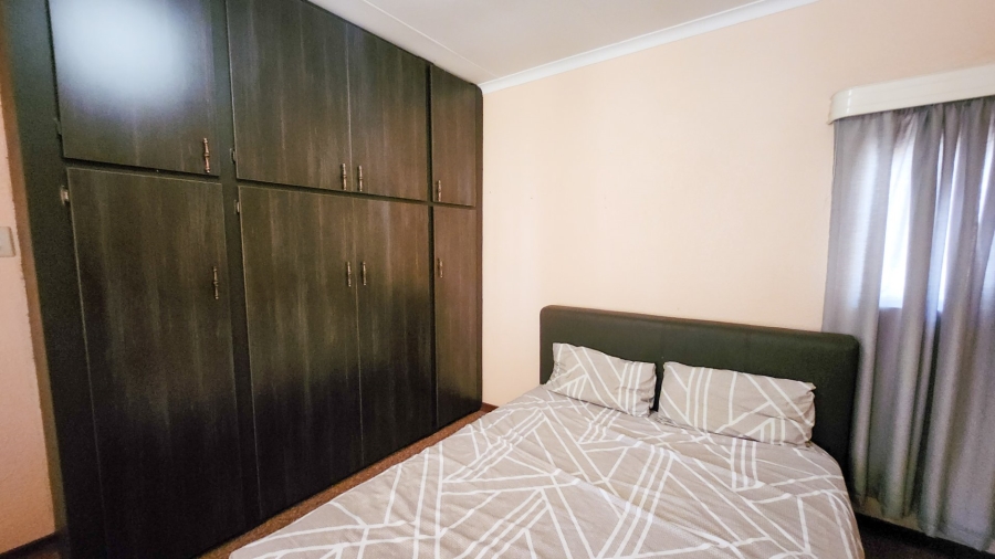 4 Bedroom Property for Sale in Wilkoppies North West